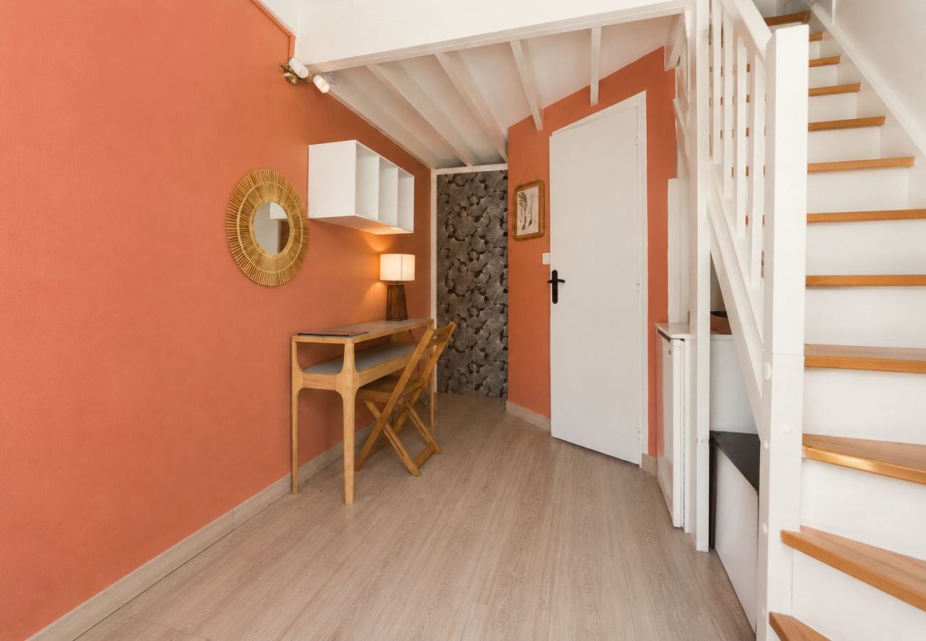 Condohotel in Saline les Bains - 07 - LE VACOA - CHAMBRE 7 ETG G