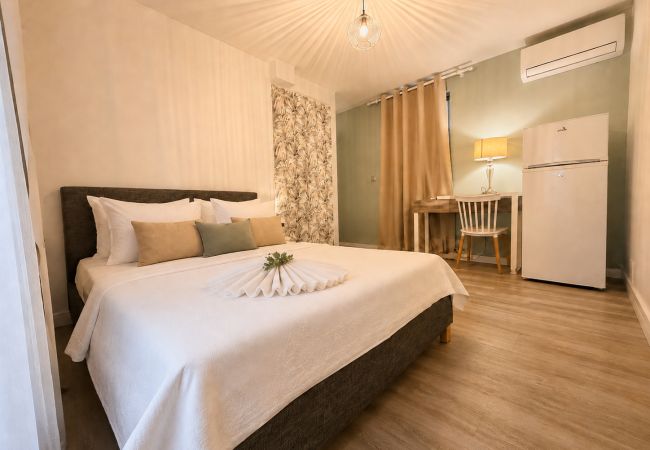 Condohotel in Saline les Bains - 02 - LE VACOA - CHAMBRE 2 - Rdc G